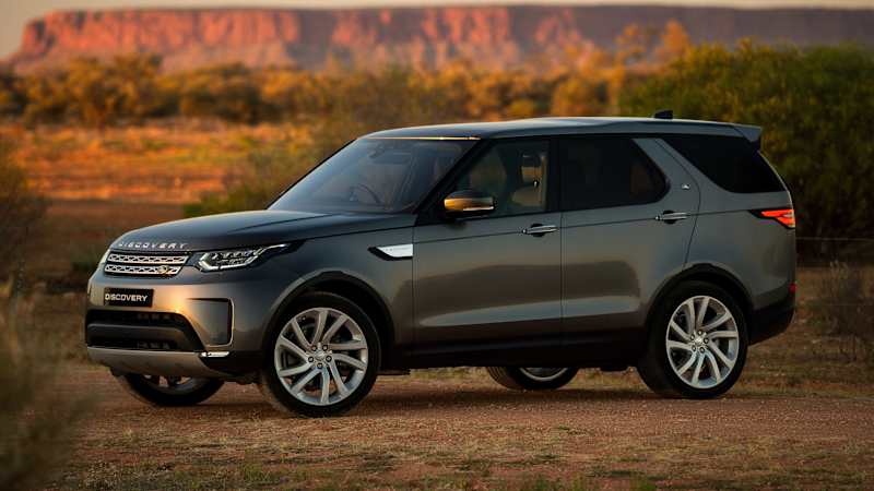 2018 Land Rover Discovery adds diesel option to all trims, price hikes across the board